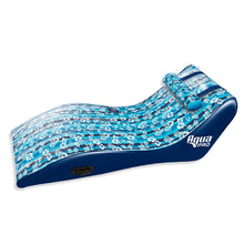 Aqua Leisure Ultra Cushioned Comfort Lounge Hawaiian Wave Print w/Adjustable Pillow | APL17014S2